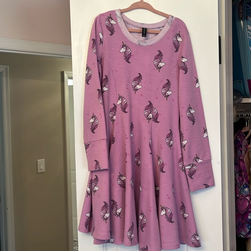 Pixielane size 6 dress